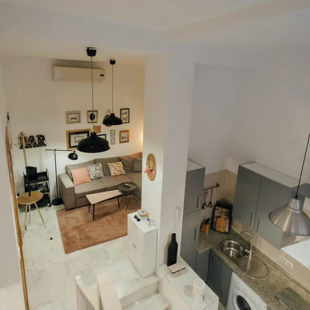 Cozy Apartment Next To The Alameda -2Bdrm 1,5 Bath Seville