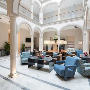 Petit Palace Marques Santa Ana Hotell